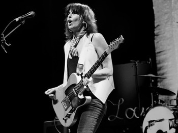 Chrissie Hynde artist photo