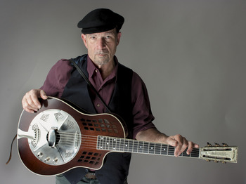 Steve James artist photo
