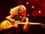 Joanne Shaw Taylor artist photo