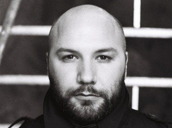 Prosumer artist photo