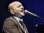 Elio Pace artist photo