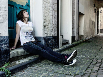 Holly Lerski artist photo