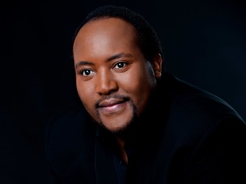 Njabulo Madlala artist photo