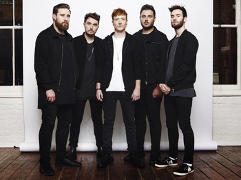 Mallory Knox artist photo