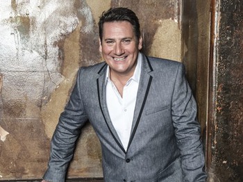 Tony Hadley artist photo
