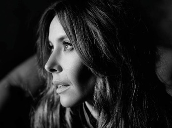 Nerina Pallot artist photo