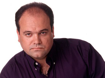 Shaun Williamson artist photo