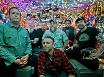 Lucero artist photo