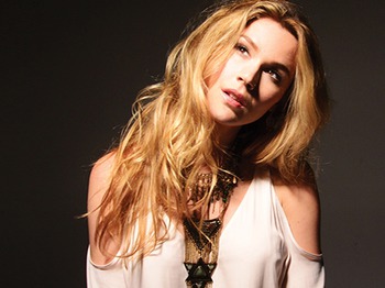 Joss Stone artist photo