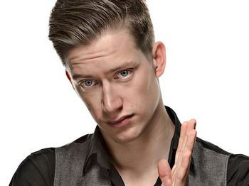Daniel Sloss artist photo