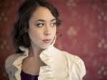Sarah Jarosz artist photo