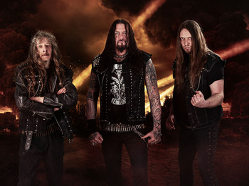 Destruction artist photo
