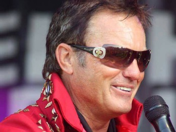 Keith Davies As Elvis artist photo