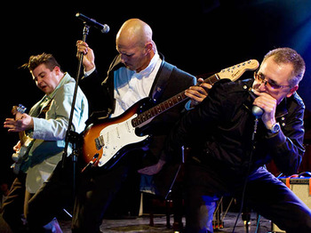 Paul Lamb And The Kingsnakes artist photo