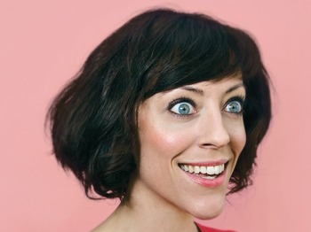 Alison Thea-Skot artist photo
