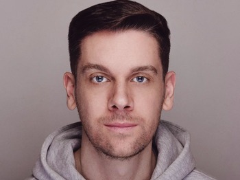 Anton Powers artist photo