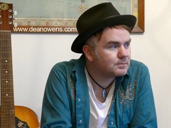 Dean Owens artist photo