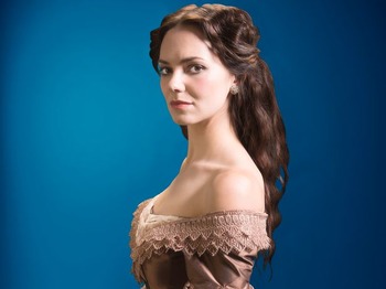 Kara Tointon artist photo