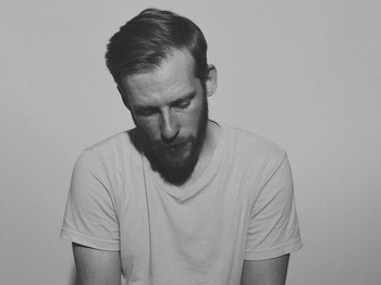 Kevin Devine artist photo