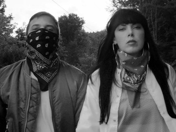 Sleigh Bells artist photo