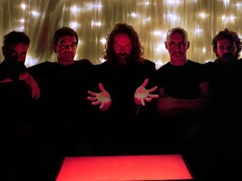 Hothouse Flowers artist photo