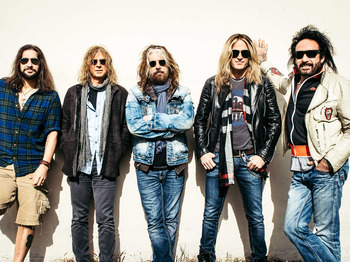 The Dead Daisies artist photo