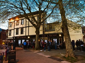 Stag & Hounds venue photo