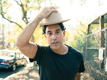 Joshua Radin artist photo