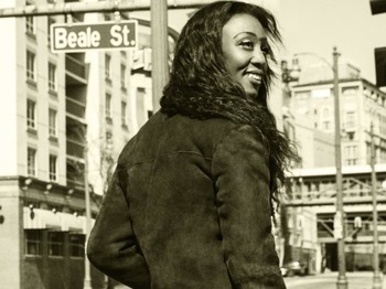 Beverley Knight artist photo
