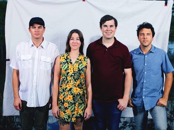 Surfer Blood artist photo