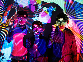 The Physics House Band + Jupiters Carnival + Kalu Kalae + Iran Iran picture