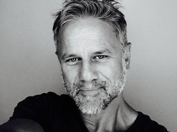 Jon Stevens artist photo
