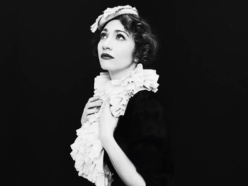 Regina Spektor artist photo