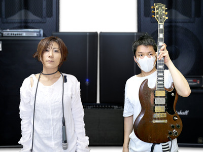 Melt-Banana artist photo