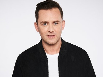 Scott Mills artist photo