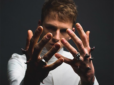Machine Gun Kelly artist photo