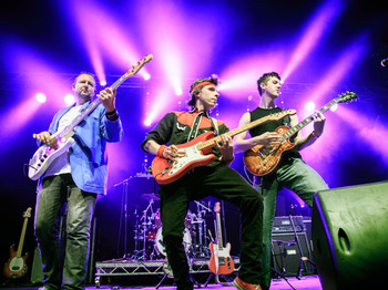 Money For Nothing - Europe's #1 Dire Straits Show picture