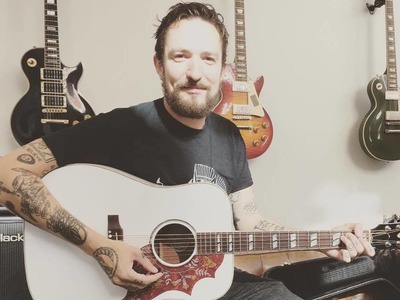Frank Turner artist photo