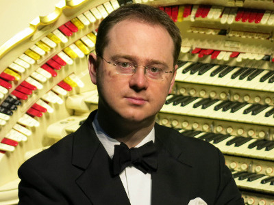 Richard Hills artist photo