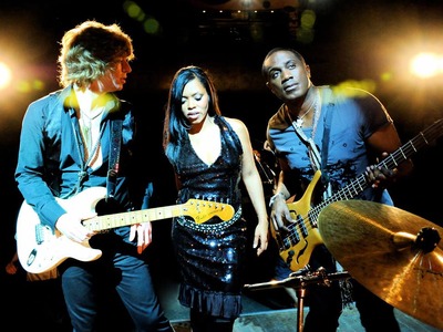 Brand New Heavies artist photo