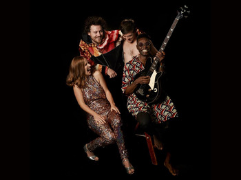 Great Escape Festival 2009: Metronomy + Kissy Sell Out + Future Of The Left + Ben Kweller + Johnny Foreigner + Esser + Dananananaykroyd + The Big Pink + The Soft Pack + The Chapman Family + Micachu & The Shapes + Let's Wrestle + Bell X1 + VV Brown + Vivian Girls + Golden Silvers + Official Secrets Act + The Handsome Family + Your Twenties picture