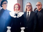Garbage artist photo