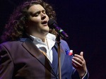 Jonathan Antoine artist photo