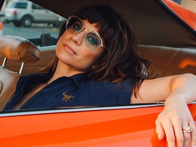 Nicole Atkins artist photo